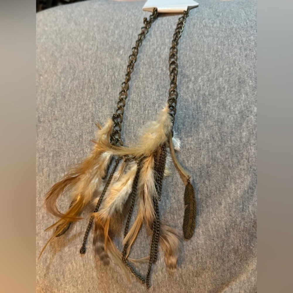 Boho Feather Chain Necklace NWT